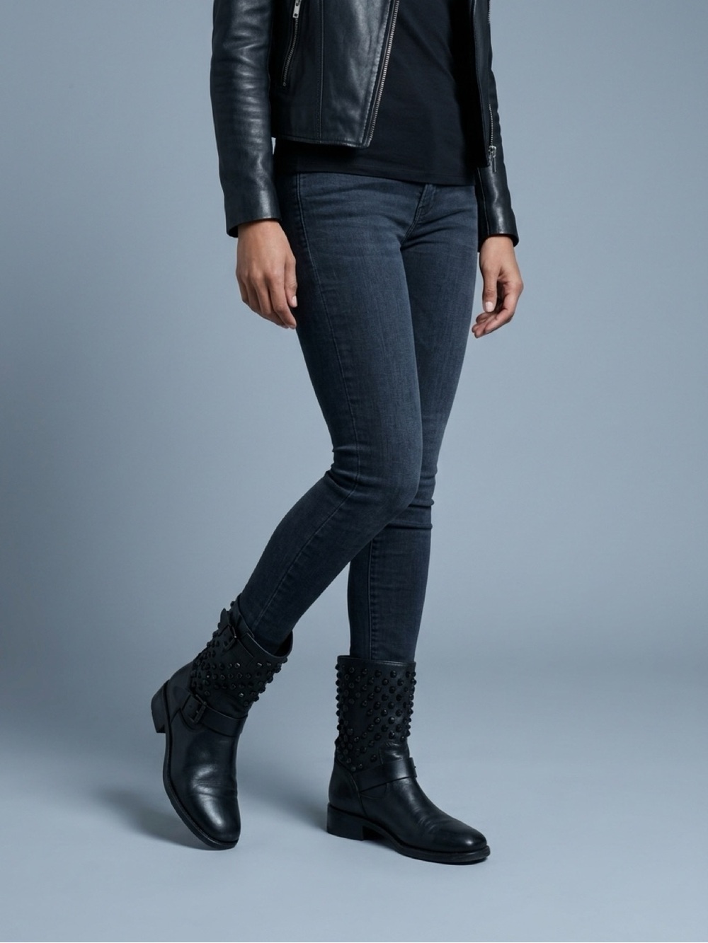 Gorgeous Michael Kors Women's Black Studded Leather Mid-Calf Boots Size 7